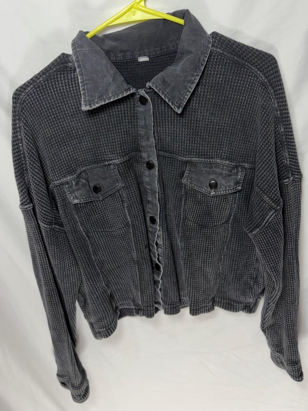 Mono B Mineral Washed Waffle Knit Button-Down Cropped Jacket Size Medium